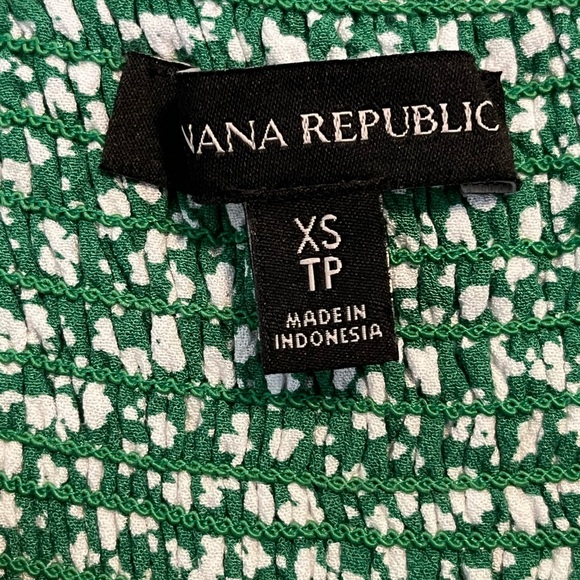 NWOT Banana Republic ECOVERO Cropped Tank (Green Floral) - Size XS - Picture 5 of 5